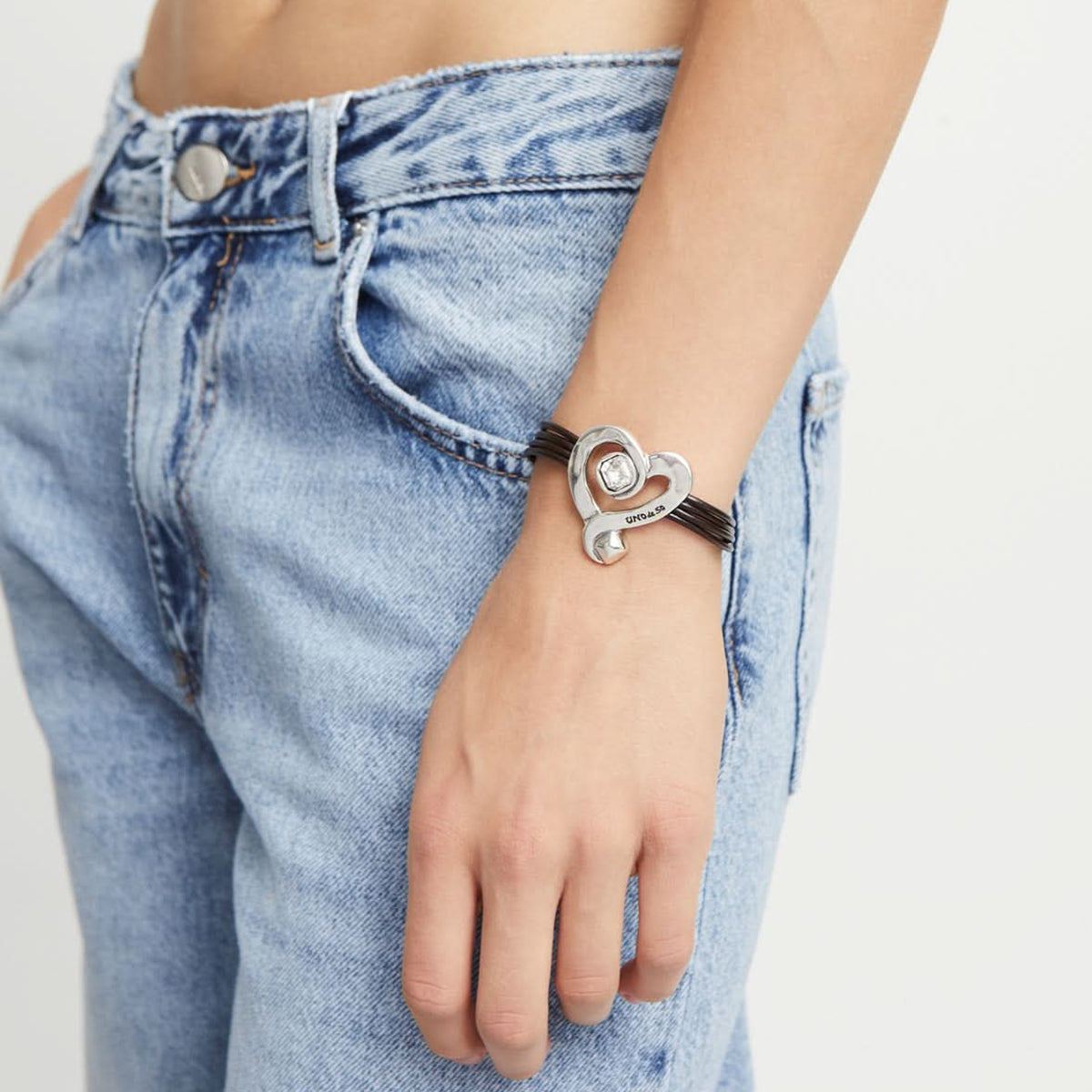 Bracciale in pelle con Cuore e Cristallo bianco