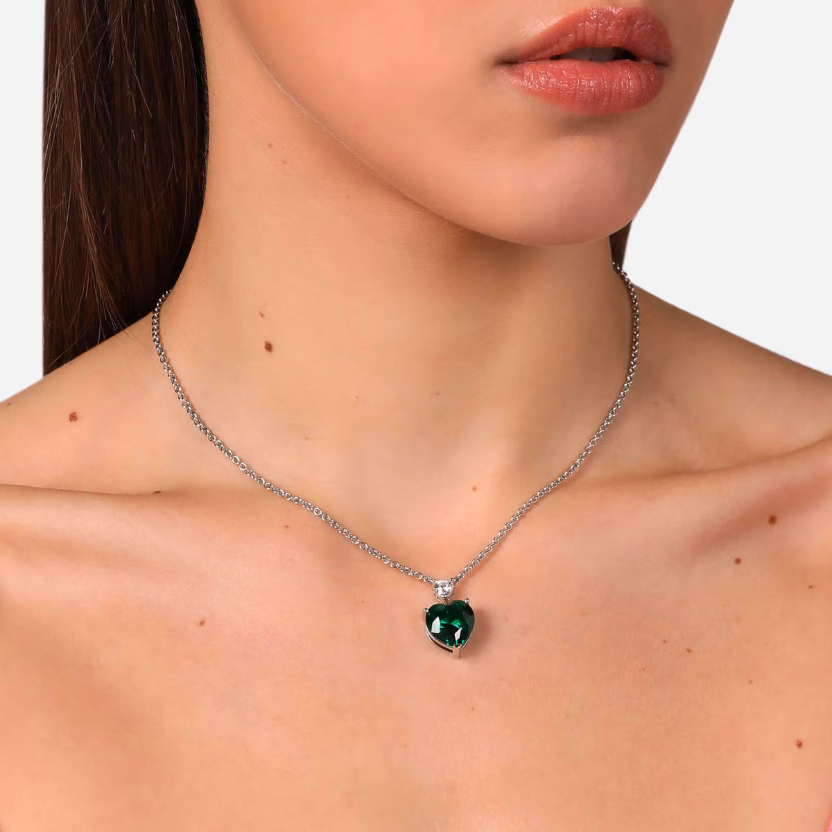 Pendente a cuore verde