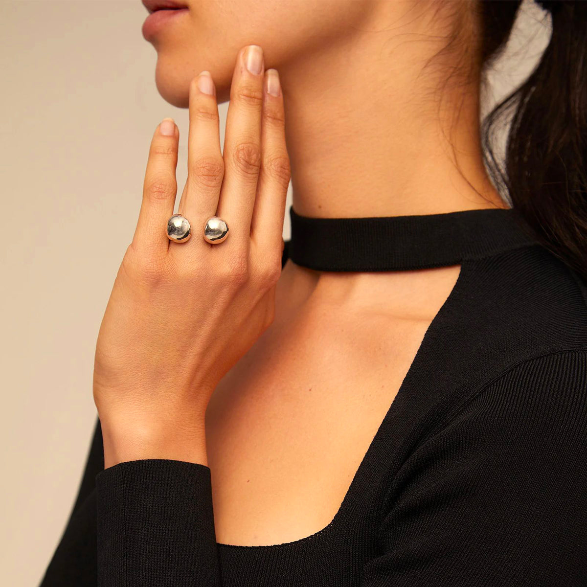 Anello aperto con Sfere
