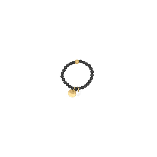 Anello elastico in argento con zirconi milky neri, medaglietta dorata e zircone bianco pendente - GIPSY CHIC Rue des Mille