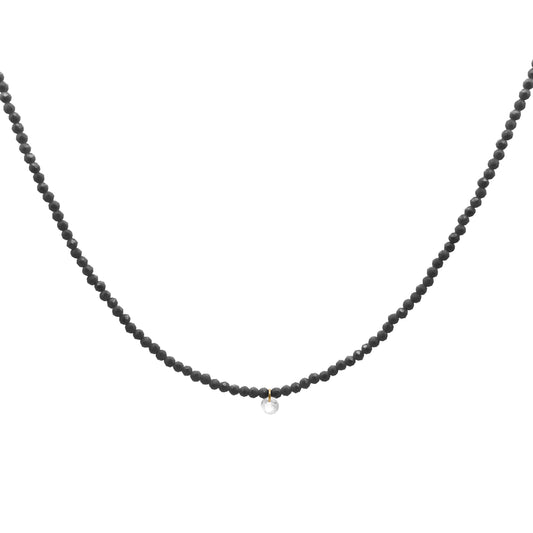 Girocollo con filo di pepite di zirconi milky neri e uno zircone bianco pendente - GIPSY CHIC Rue des Mille