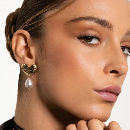 Orecchini a Cuore con Perla - BOLD HEART