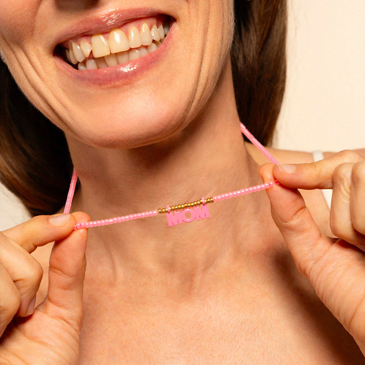 Girocollo MOM con Perline Rosa