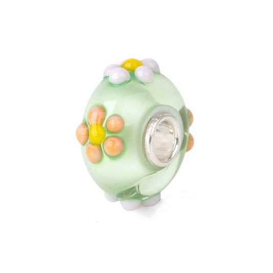 Bouquet in Fiore THUN by Trollbeads | Beads in vetro verde chiaro con fiorellini in rilievo di colore arancione e bianco | TGLBE-20303