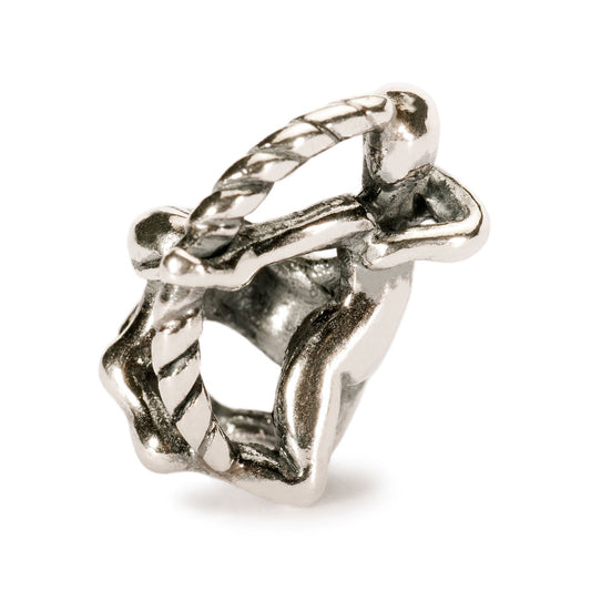Il beads in argento Sagittario Ottimista raffigura fedelmente il segno zodiaco. L'uomo realizzato interamente a mano tiene in tensione l'arco.