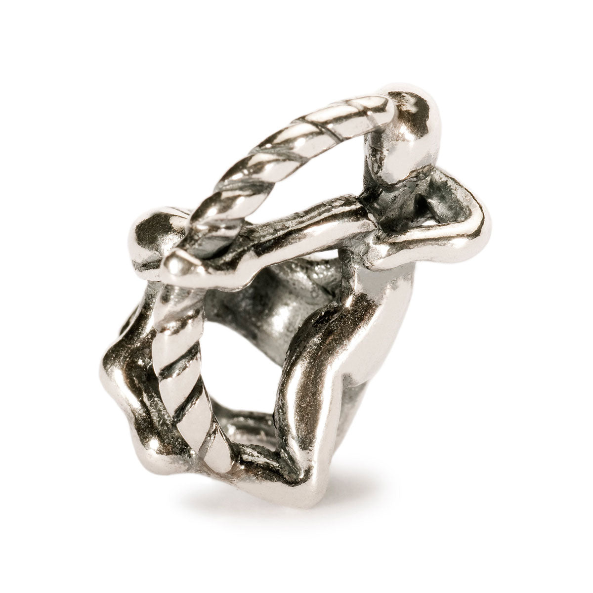 Il beads in argento Sagittario Ottimista raffigura fedelmente il segno zodiaco. L'uomo realizzato interamente a mano tiene in tensione l'arco.