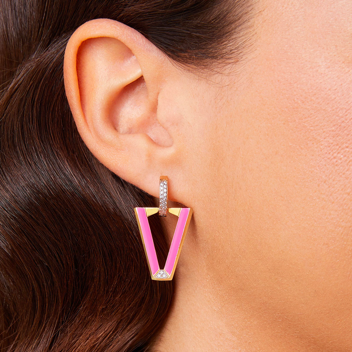 L'orecchino UALI BUBBLE GUM indossato da Valentina Ferragni | DVF-OR-LU9